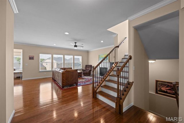 1633 Willowbrooke Manors Court, Creve Coeur, MO 63146