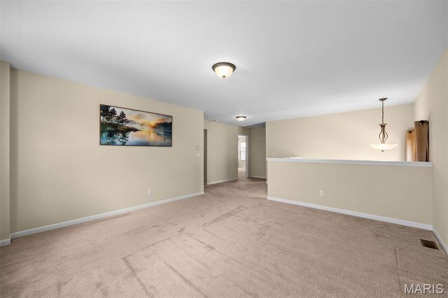 1633 Willowbrooke Manors Court, Creve Coeur, MO 63146