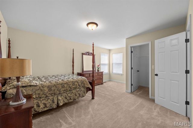 1633 Willowbrooke Manors Court, Creve Coeur, MO 63146