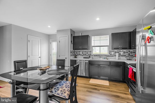 370 SEDIMENTARY ROCK RD, Dover, DE 19904