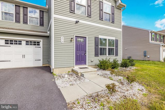 370 SEDIMENTARY ROCK RD, Dover, DE 19904