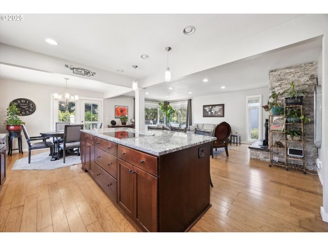 14030 Sw BARLOW Pl, Beaverton, OR 97008