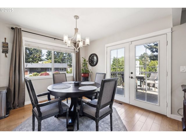 14030 Sw BARLOW Pl, Beaverton, OR 97008