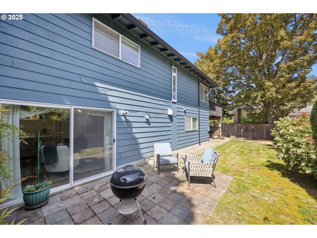 14030 Sw BARLOW Pl, Beaverton, OR 97008
