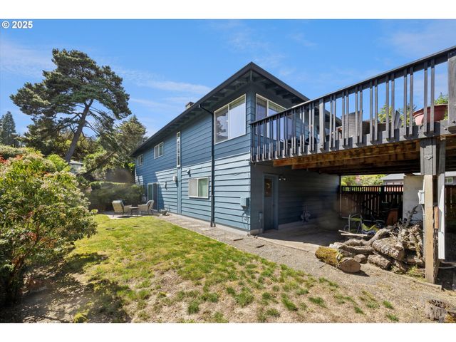 14030 Sw BARLOW Pl, Beaverton, OR 97008