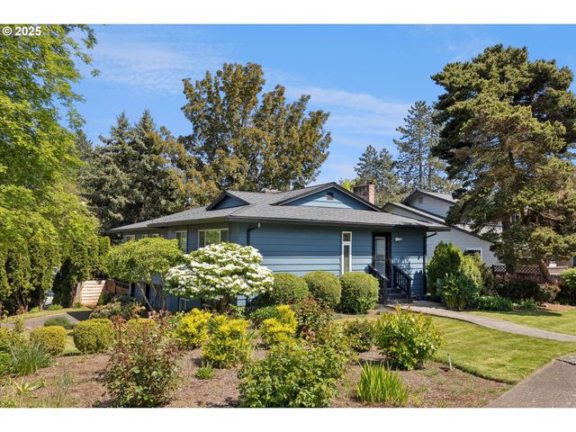 14030 Sw BARLOW Pl, Beaverton, OR 97008