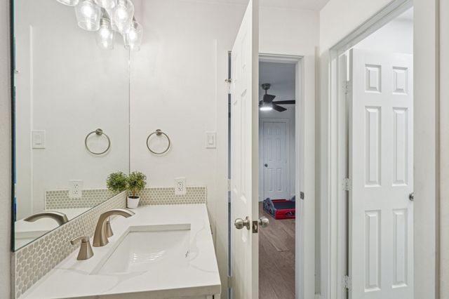 433 Fieldwood Drive, Richardson, TX 75081