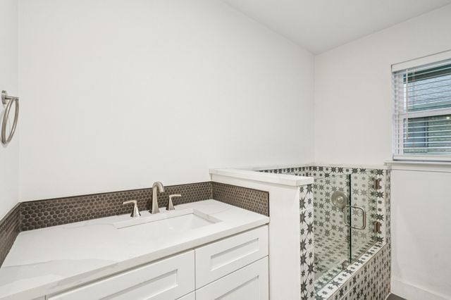 433 Fieldwood Drive, Richardson, TX 75081