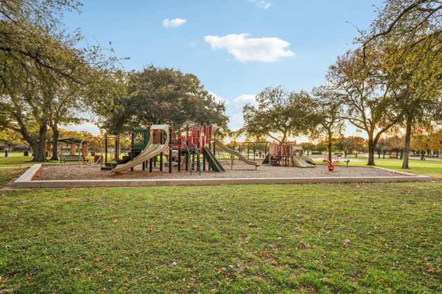 433 Fieldwood Drive, Richardson, TX 75081