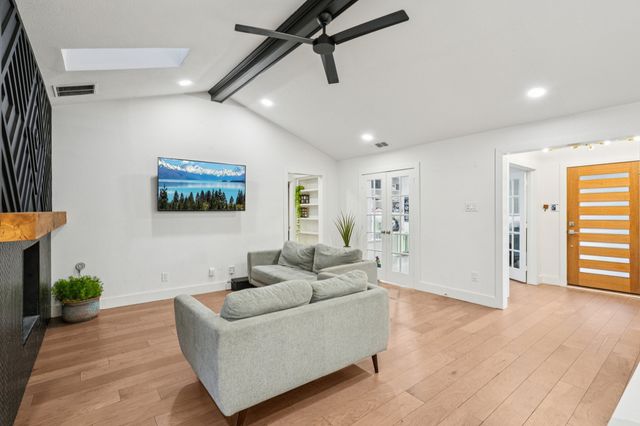 433 Fieldwood Drive, Richardson, TX 75081