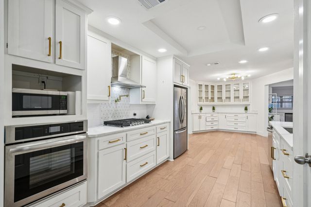 433 Fieldwood Drive, Richardson, TX 75081