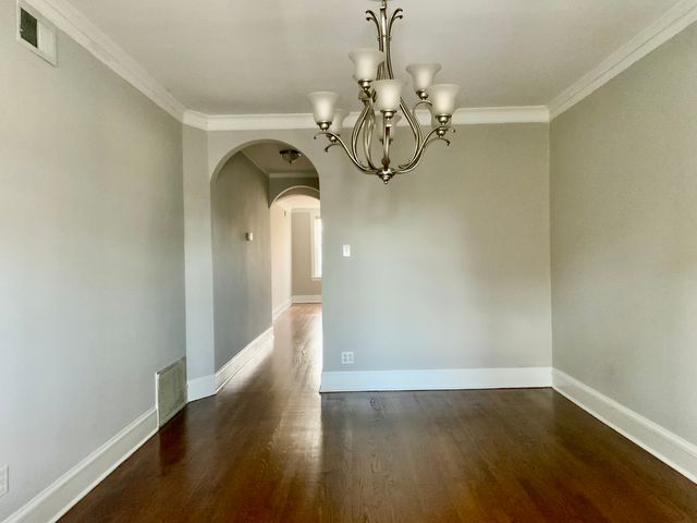 5511 W Diversey Avenue 3, Chicago, IL 60639