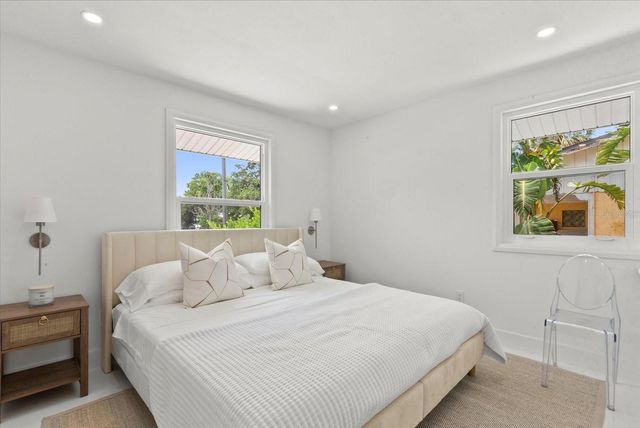 1051 INDIAN BEACH DRIVE, Sarasota, FL 34234