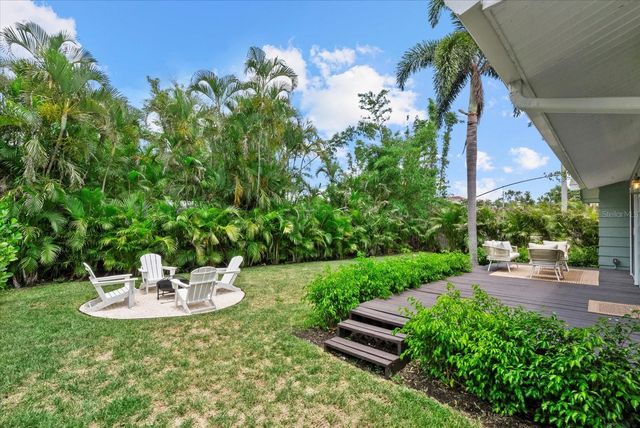 1051 INDIAN BEACH DRIVE, Sarasota, FL 34234