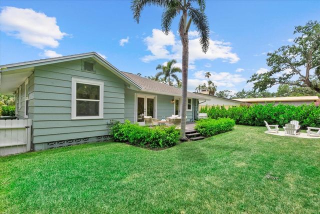 1051 INDIAN BEACH DRIVE, Sarasota, FL 34234