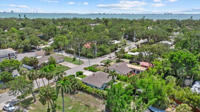 1051 INDIAN BEACH DRIVE, Sarasota, FL 34234