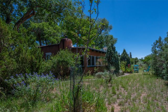 2175 Old Arroyo Chamiso and 550 Valle Chamiso Lane 1,2,3,4,5,6, Santa Fe, NM 87505