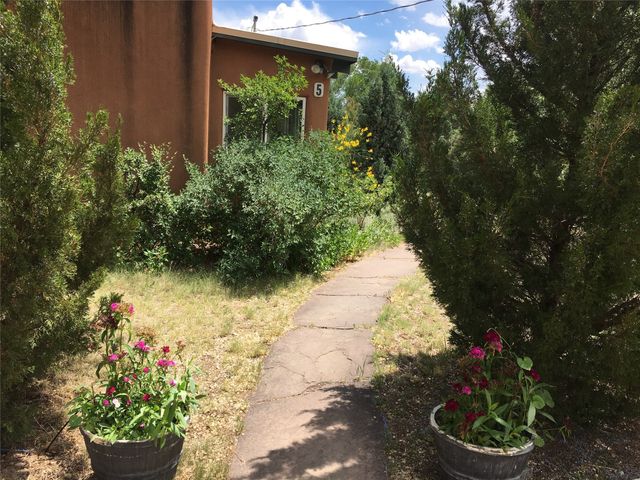 2175 Old Arroyo Chamiso and 550 Valle Chamiso Lane 1,2,3,4,5,6, Santa Fe, NM 87505