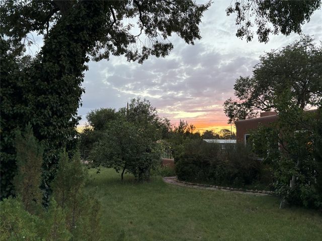 2175 Old Arroyo Chamiso and 550 Valle Chamiso Lane 1,2,3,4,5,6, Santa Fe, NM 87505