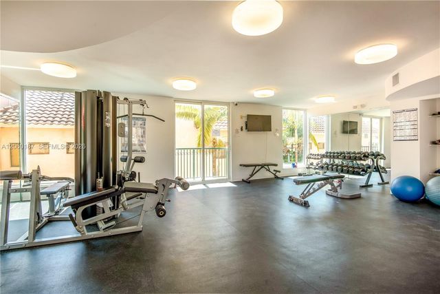 8888 Collins Avenue 212, Surfside, FL 33154