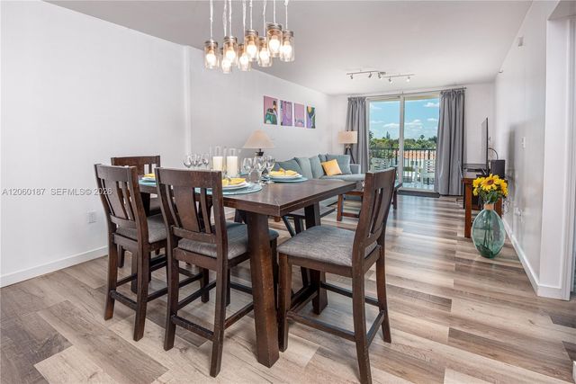 8888 Collins Avenue 212, Surfside, FL 33154