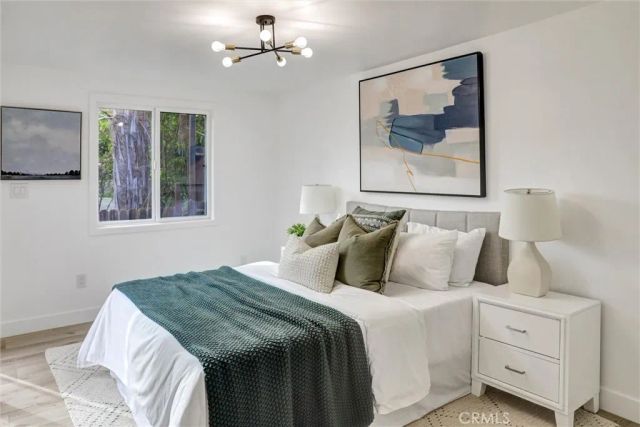 5218 Barker Drive, Los Angeles, CA 90042