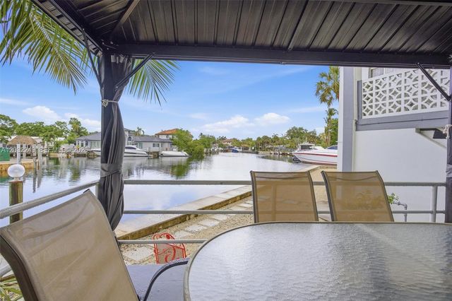 13105 NE Ixora Ct 300, North Miami, FL 33181
