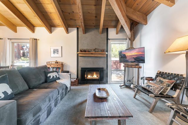 12802 Northwoods Blvd Apt 437, Truckee, CA 96161