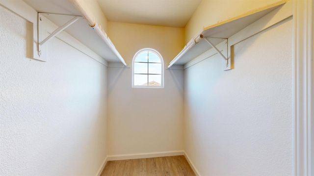 5567 Landon Ln, Riverbank, CA 95367