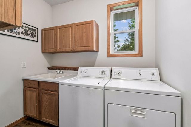 9930 Scott Avenue N, Brooklyn Park, MN 55443