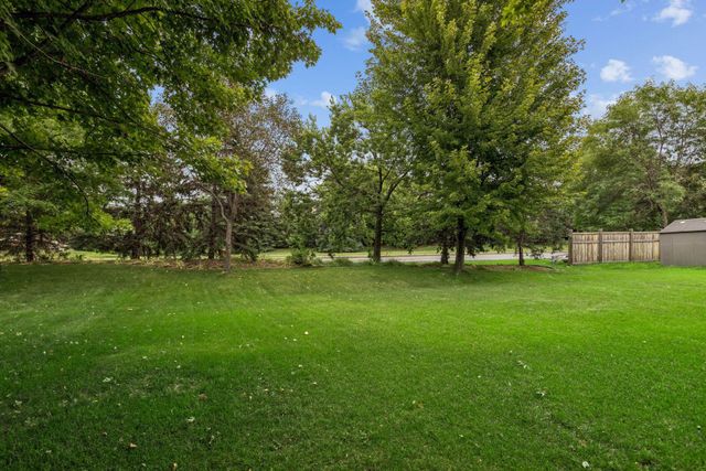 9930 Scott Avenue N, Brooklyn Park, MN 55443