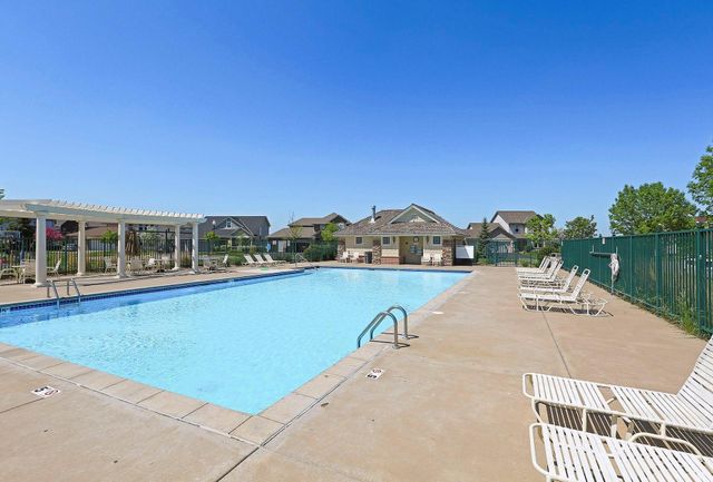 9930 Scott Avenue N, Brooklyn Park, MN 55443