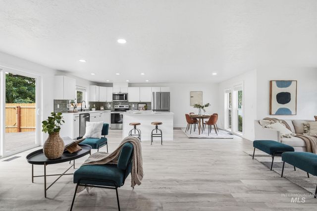 3829 S Constitution Way, Boise, ID 83706