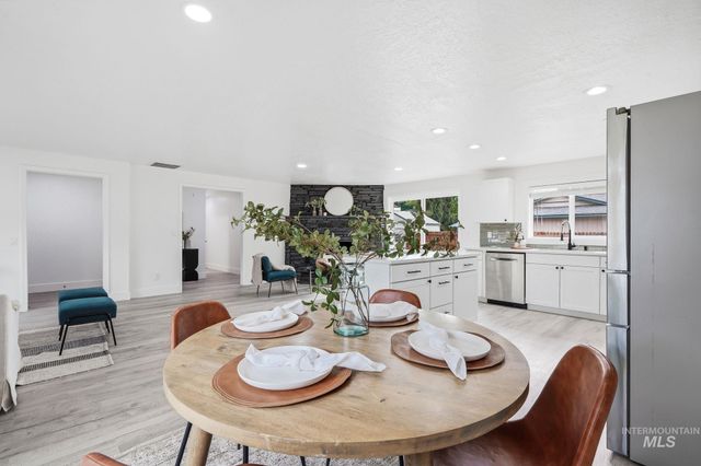 3829 S Constitution Way, Boise, ID 83706