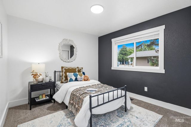 3829 S Constitution Way, Boise, ID 83706