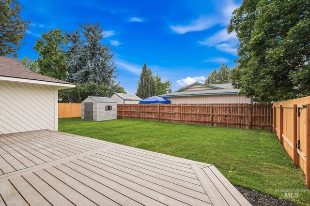 3829 S Constitution Way, Boise, ID 83706