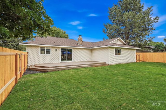 3829 S Constitution Way, Boise, ID 83706
