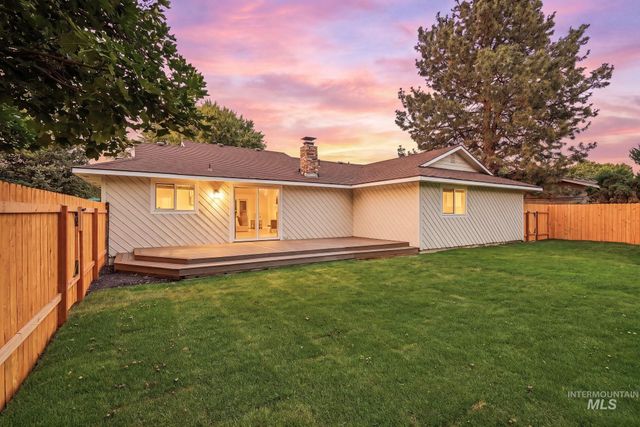 3829 S Constitution Way, Boise, ID 83706