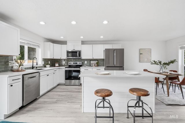 3829 S Constitution Way, Boise, ID 83706