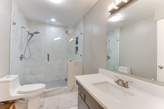 5808 Marina Drive 13, Garland, TX 75043