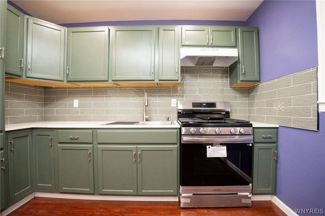 1889 Broadway, Grand Island, NY 14072