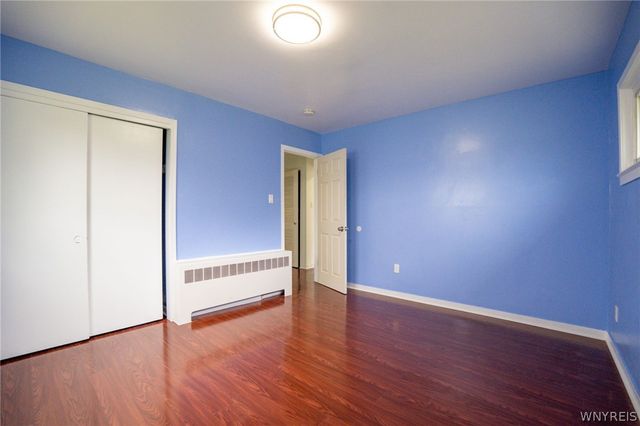 1889 Broadway, Grand Island, NY 14072