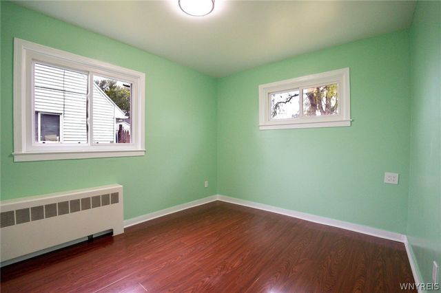 1889 Broadway, Grand Island, NY 14072