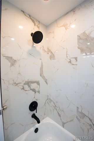 1889 Broadway, Grand Island, NY 14072