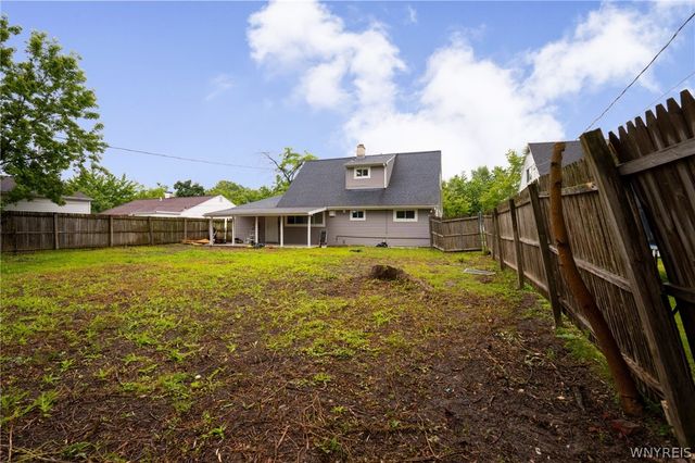 1889 Broadway, Grand Island, NY 14072