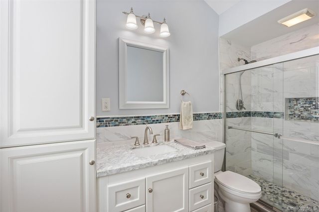 148 Birs Avenue, Lindenhurst, NY 11757