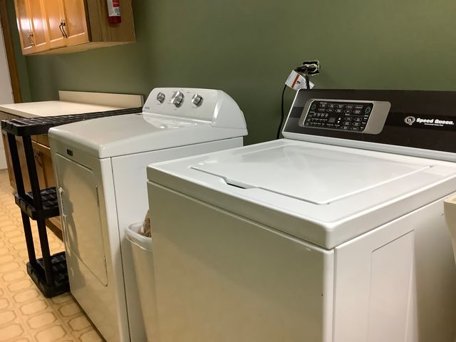 1502 London Road, New Lenox, IL 60451