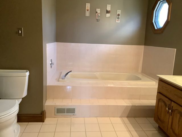 1502 London Road, New Lenox, IL 60451