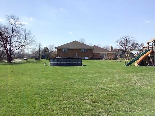 1502 London Road, New Lenox, IL 60451