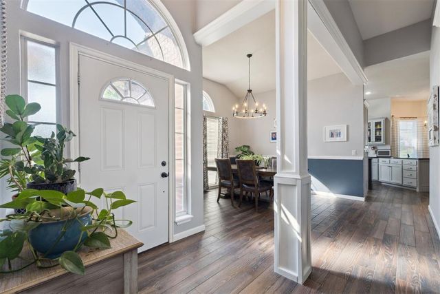 6055 W Blue Cedar Road, Edmond, OK 73025